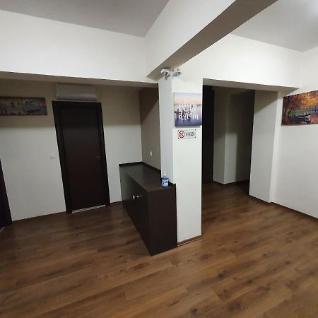 City Center Athenes Rooms Buitenkant foto